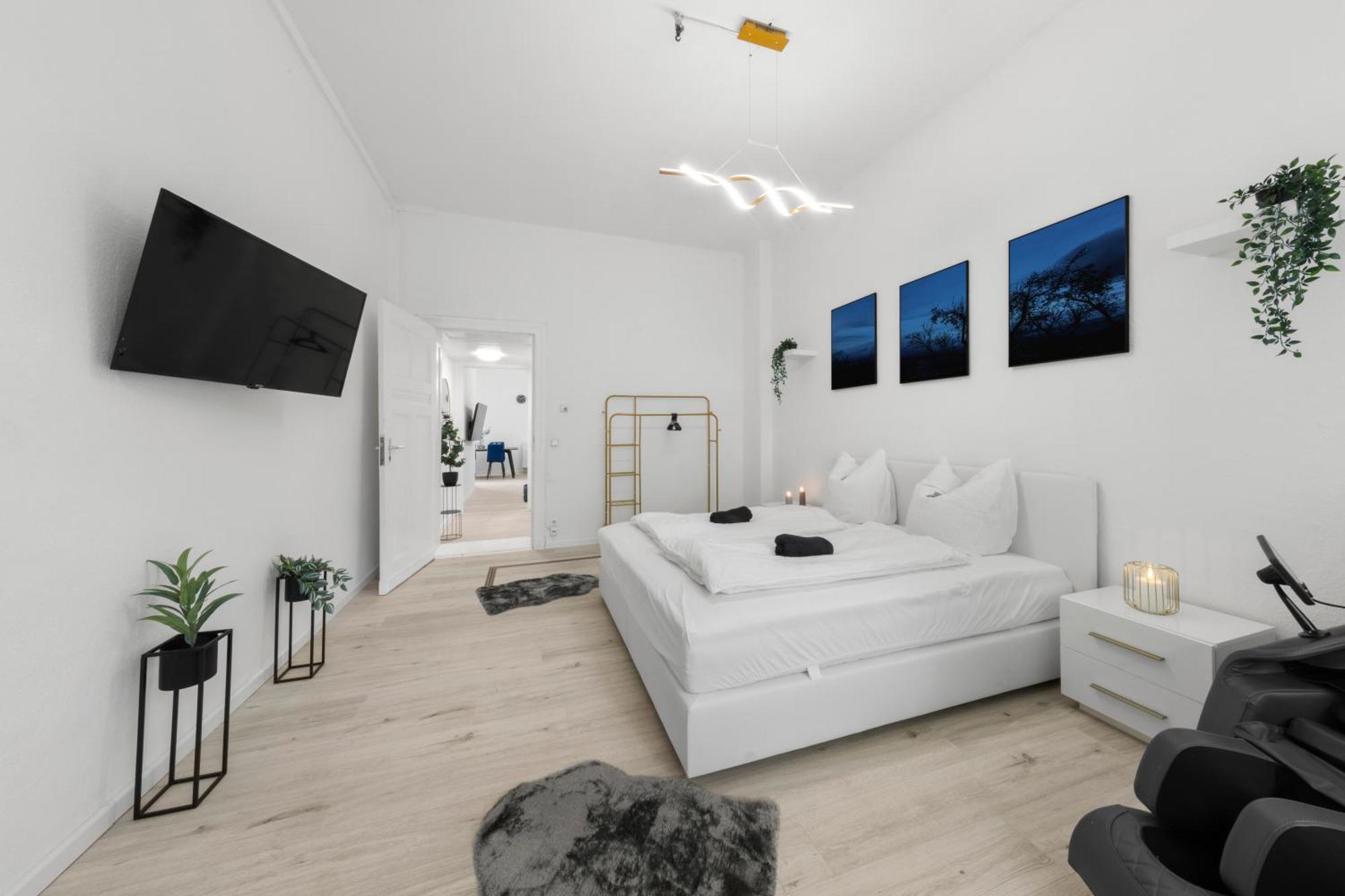 Appartamento 62Qm2, Massageseat, Billard-Table, King-Sized Bed Berlino Esterno foto